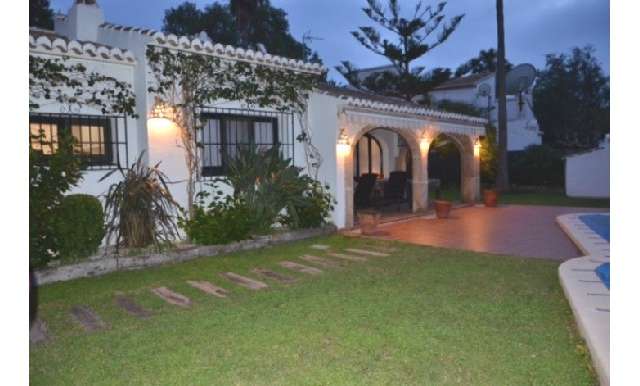 Chalet - Villa - Venta - Javea - Playa del Arenal