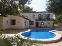 Venta - Chalet - Villa - A-TORREVIEJA - Punta Prima