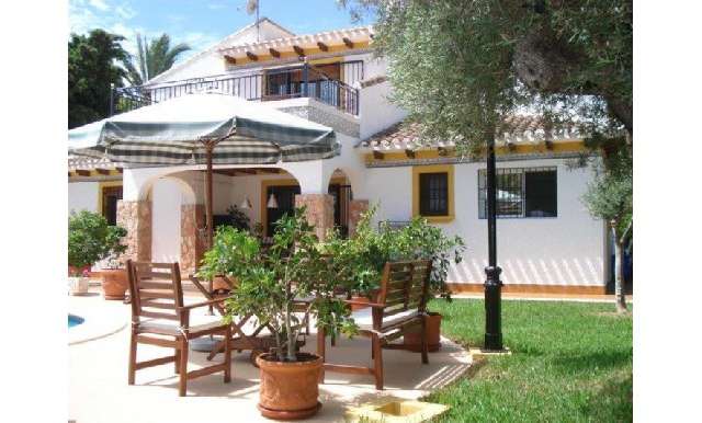 Chalet - Villa - Venta - A-ORIHUELA COSTA - Cabo Roig