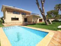 Venta - Chalet - Villa - A-ORIHUELA COSTA - COSTA Villamartin