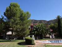 Venta - Chalet - Villa - Novelda
