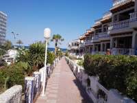 Venta - Bungalow - Chalet - adosado - A-GUARDAMAR DEL SEGURA - Sur (rotonda entrada)