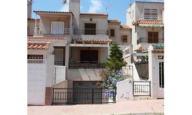 Бунгало/Taунхаус - Продажа - A-GUARDAMAR DEL SEGURA - Sur (rotonda entrada)