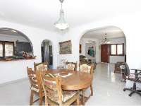 Venta - Bungalow - Chalet - adosado - A-ORIHUELA COSTA - COSTA Villamartin