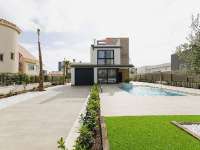 Sale - Villa - La Manga del Mar Menor