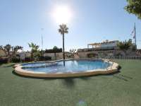 Venta - Bungalow - Chalet - adosado - A-TORREVIEJA - Aguas Nuevas