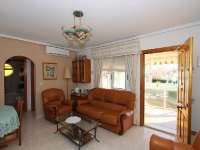 Venta - Bungalow - Chalet - adosado - A-TORREVIEJA - Aguas Nuevas