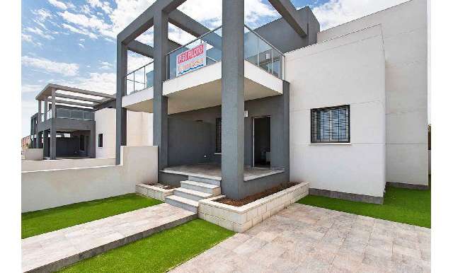 Bungalow - Chalet - adosado - Venta - A-TORREVIEJA - Aguas Nuevas