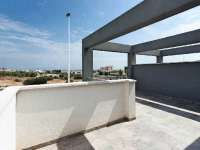 Venta - Bungalow - Chalet - adosado - A-TORREVIEJA - Aguas Nuevas