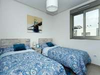 Venta - Bungalow - Chalet - adosado - A-TORREVIEJA - Aguas Nuevas