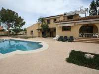 Venta/Alquiler - Chalet - Villa - El Campello - Playa Muchavista