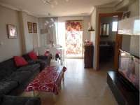 Venta - Bungalow - Chalet - adosado - A-GUARDAMAR DEL SEGURA - Sur (rotonda entrada)