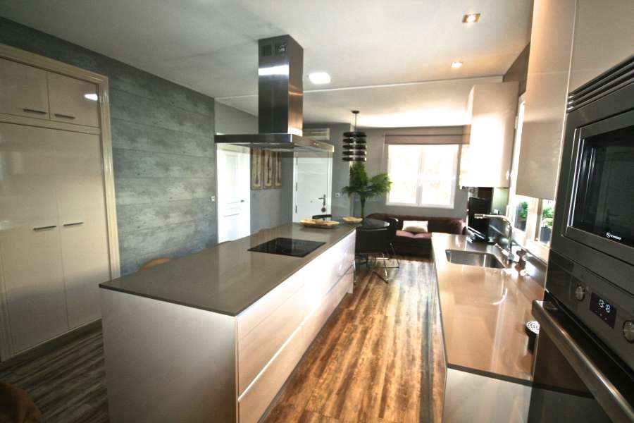 Venta/Alquiler - Chalet - Villa - Muchamiel - La Almajada