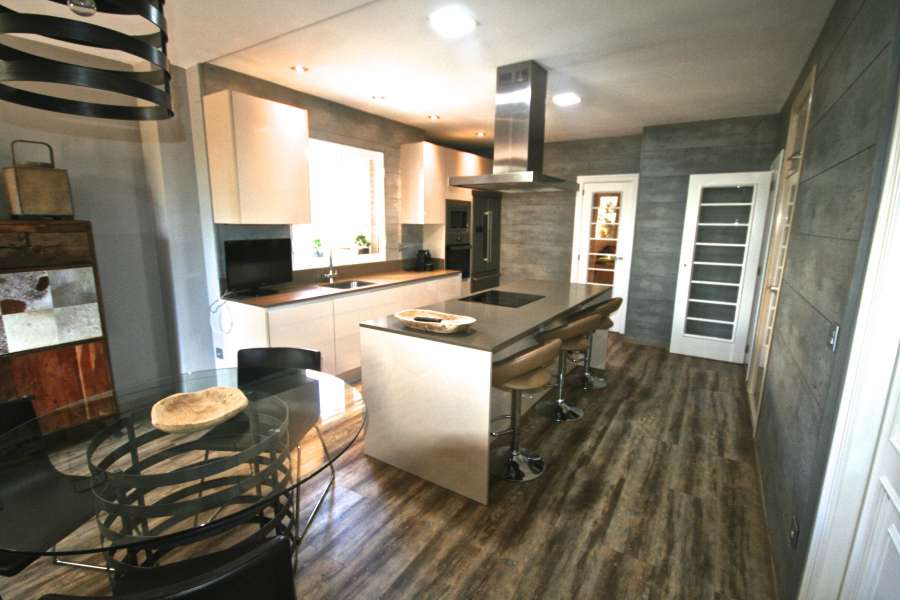 Venta/Alquiler - Chalet - Villa - Muchamiel - La Almajada