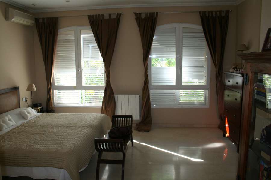 Venta/Alquiler - Chalet - Villa - Muchamiel - La Almajada