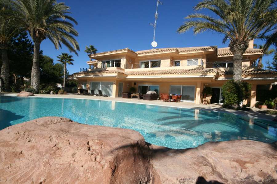 Venta - Chalet - Villa - A-ALICANTE CAPITAL - SAN JUAN PLAYA-CABO HUERTAS