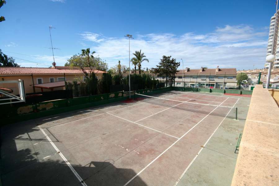 Sale - Bungalow - Chalet - adosado - A-ALICANTE CAPITAL - SAN JUAN PLAYA-CABO HUERTAS