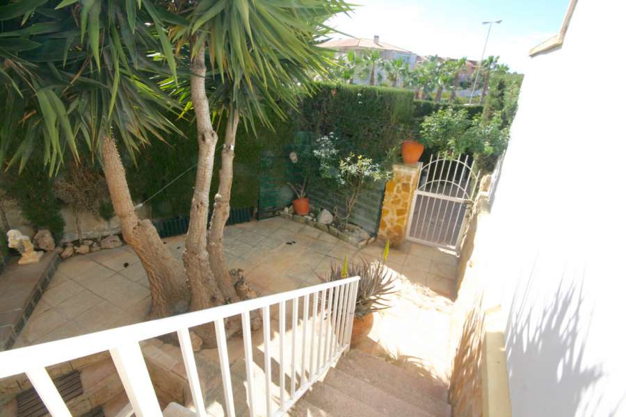 Sale - Bungalow - Chalet - adosado - A-ALICANTE CAPITAL - SAN JUAN PLAYA-CABO HUERTAS