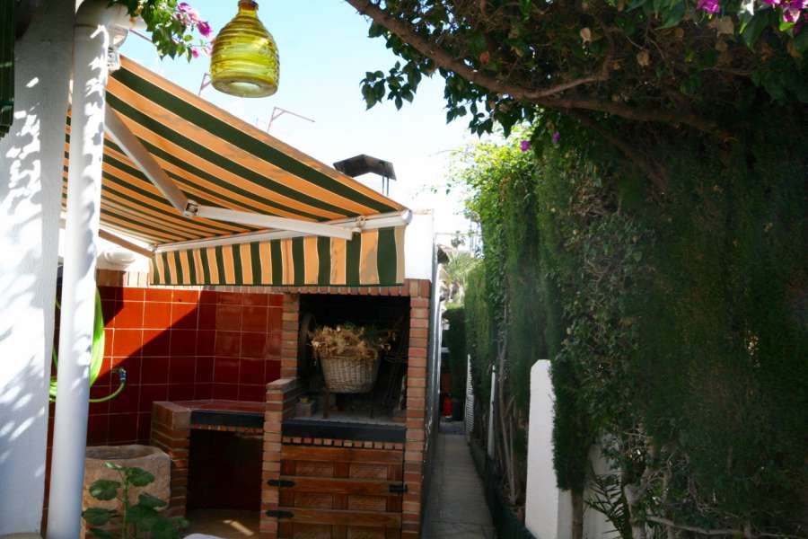 Sale - Bungalow - Chalet - adosado - A-ALICANTE CAPITAL - SAN JUAN PLAYA-CABO HUERTAS