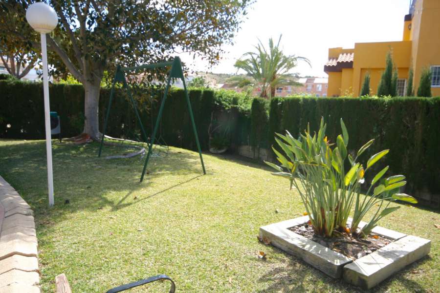 Sale - Bungalow - Chalet - adosado - A-ALICANTE CAPITAL - SAN JUAN PLAYA-CABO HUERTAS