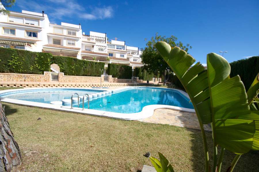 Sale - Bungalow - Chalet - adosado - A-ALICANTE CAPITAL - SAN JUAN PLAYA-CABO HUERTAS