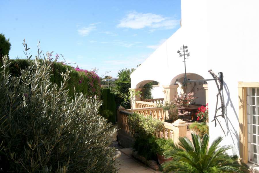 Sale - Bungalow - Chalet - adosado - A-ALICANTE CAPITAL - SAN JUAN PLAYA-CABO HUERTAS