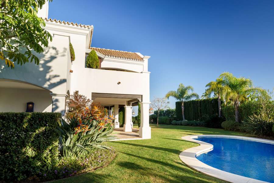 Продажа - Дом - Marbella