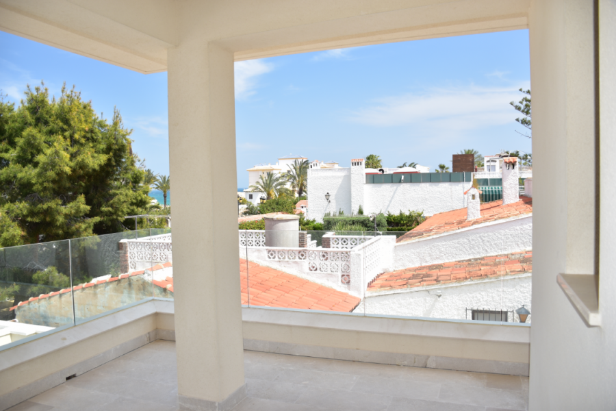 Venta - Chalet - Villa - A-ORIHUELA COSTA - Campoamor