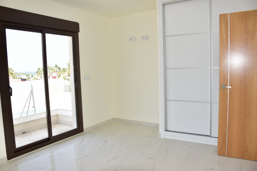 Venta - Chalet - Villa - A-ORIHUELA COSTA - Campoamor