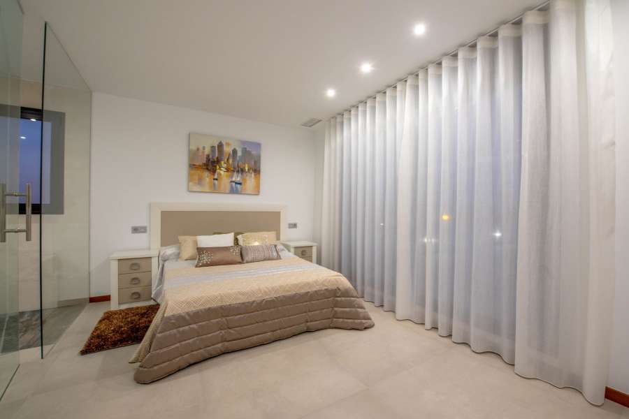 Venta - Chalet - Villa - A-ORIHUELA COSTA - Cabo Roig