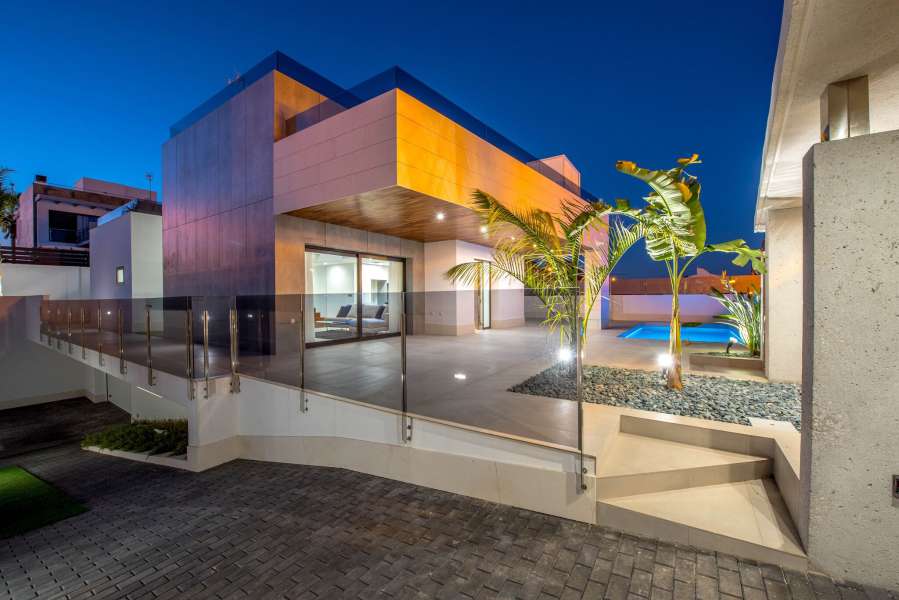 Venta - Chalet - Villa - A-ORIHUELA COSTA - Cabo Roig