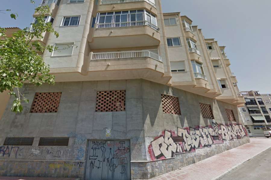 Venta/Alquiler - Garaje - A-GUARDAMAR DEL SEGURA - Mercadona (300m playa)