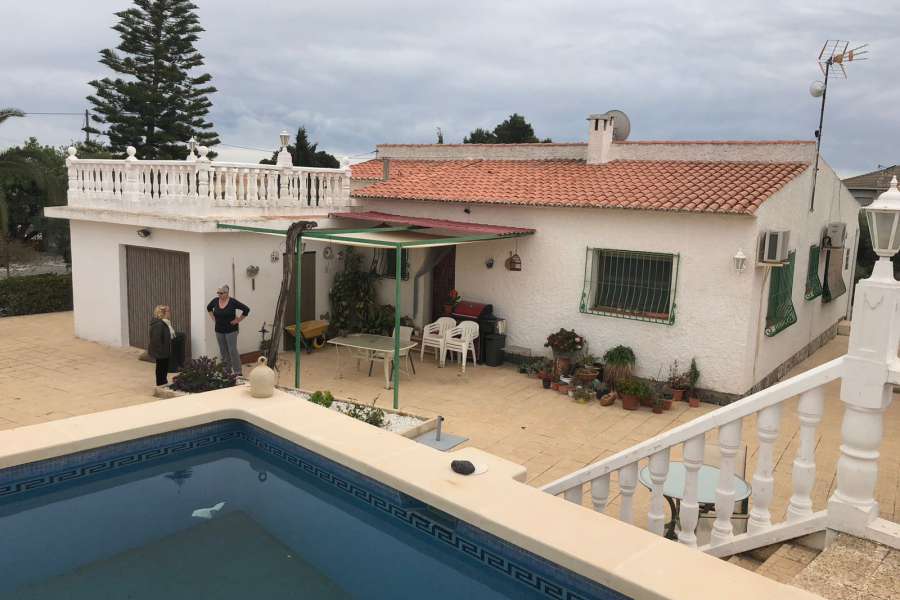 Venta - Chalet - Villa - San Vicente del Raspeig - Los Girasoles