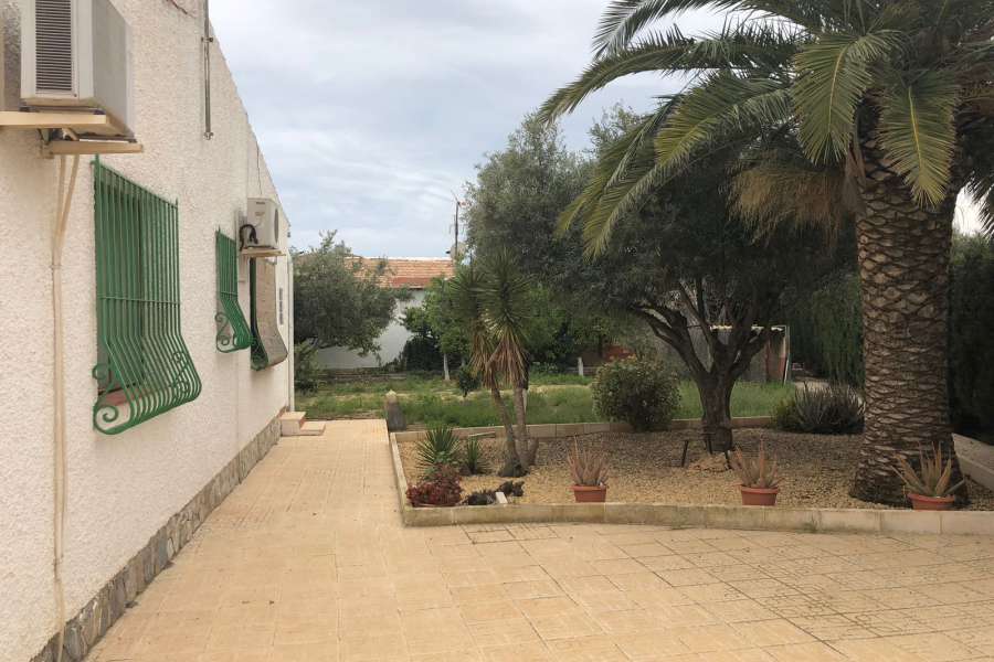 Venta - Chalet - Villa - San Vicente del Raspeig - Los Girasoles