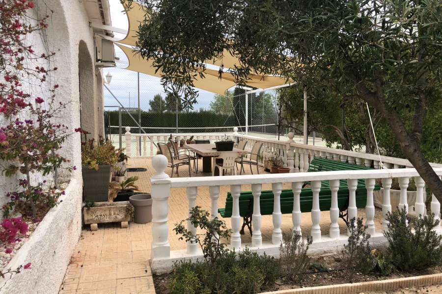 Venta - Chalet - Villa - San Vicente del Raspeig - Los Girasoles