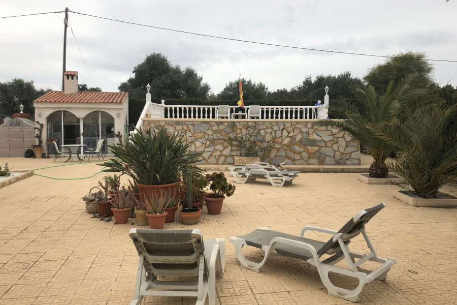 Venta - Chalet - Villa - San Vicente del Raspeig - Los Girasoles