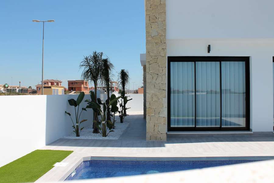 Venta - Chalet - Villa - Montesinos