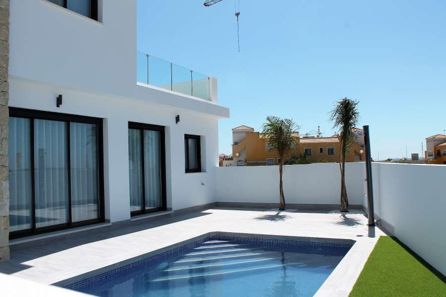 Venta - Chalet - Villa - Montesinos
