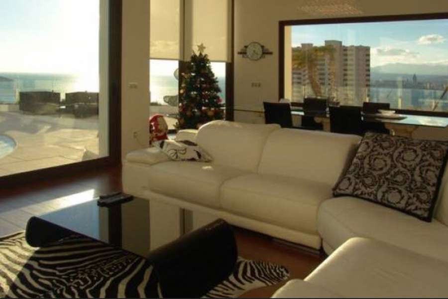 Venta - Chalet - Villa - A-BENIDORM - Benidorm
