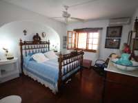 Venta - Chalet - Villa - A-ALICANTE CAPITAL - Vistahermosa