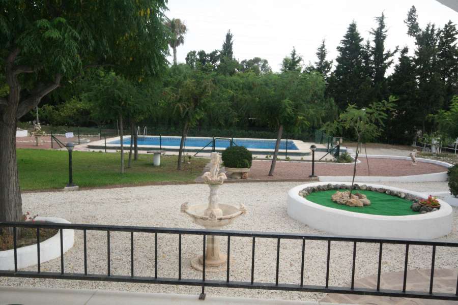 Venta - Chalet - Villa - A-ALICANTE CAPITAL - Vistahermosa