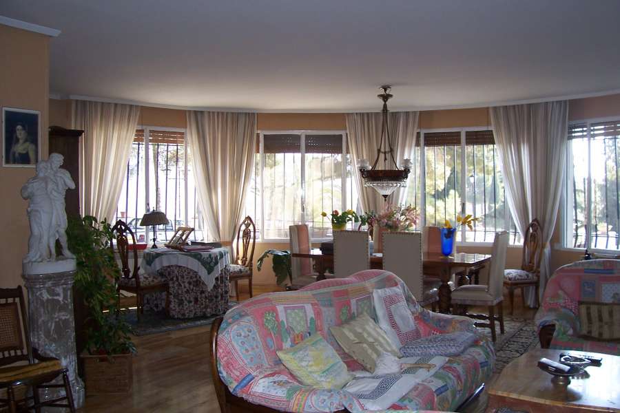 Sale - Villa - Monovar