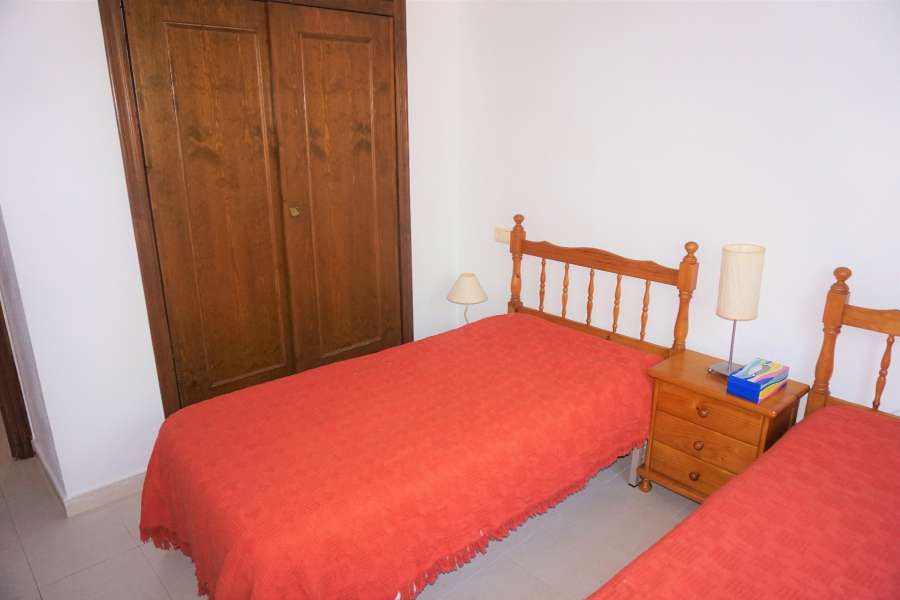 Venta - Bungalow - Chalet - adosado - A-TORREVIEJA - Playa los Naufragos