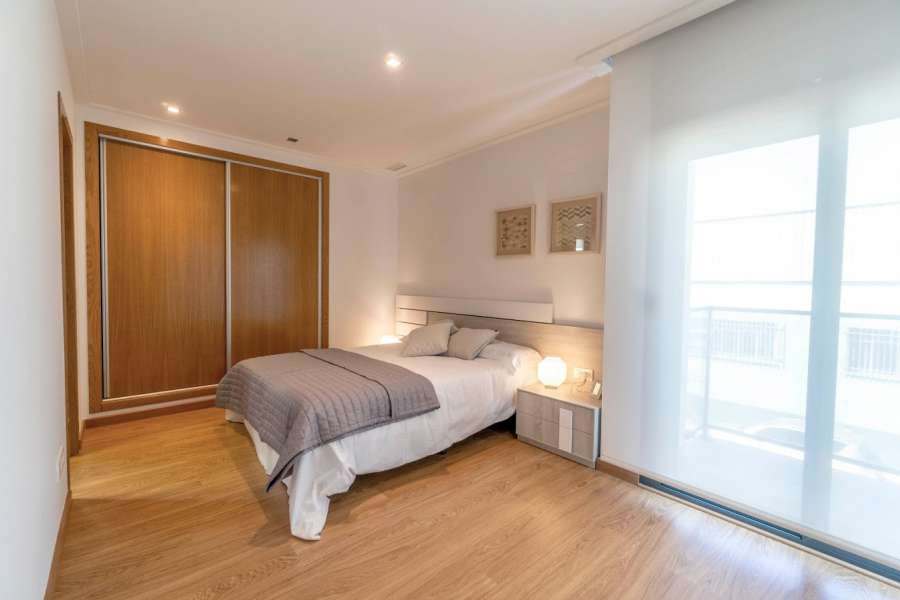 Sale - Bungalow - Chalet - adosado - Santa Pola