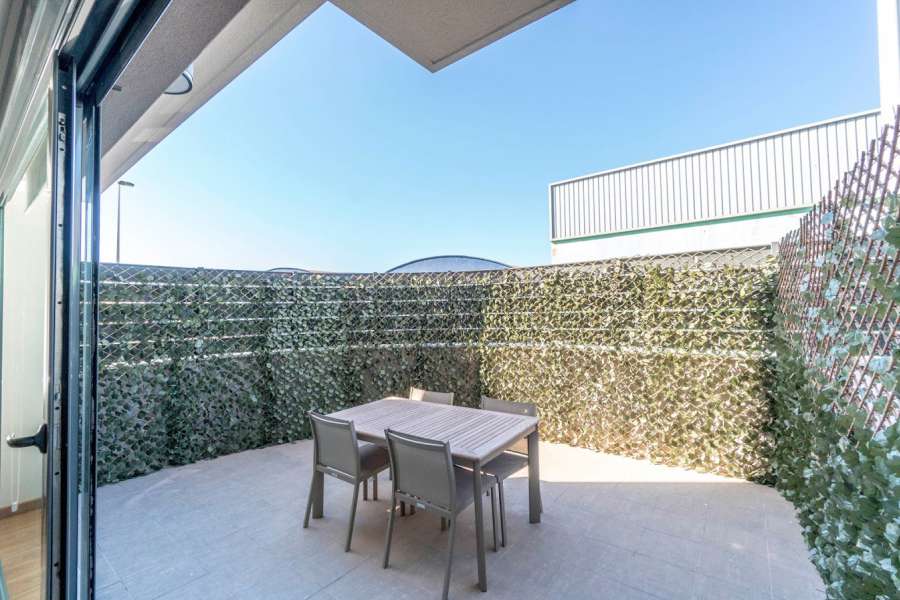 Sale - Bungalow - Chalet - adosado - Santa Pola