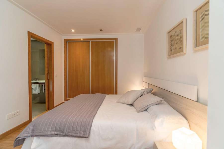 Sale - Bungalow - Chalet - adosado - Santa Pola