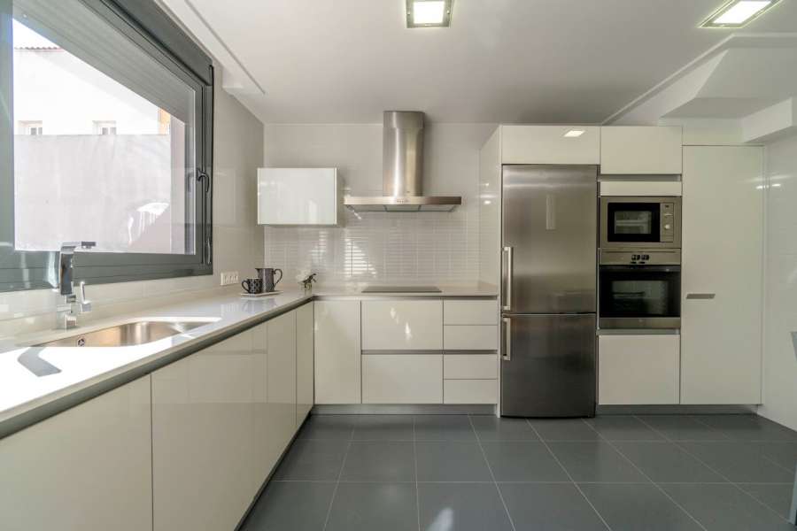 Sale - Bungalow - Chalet - adosado - Santa Pola