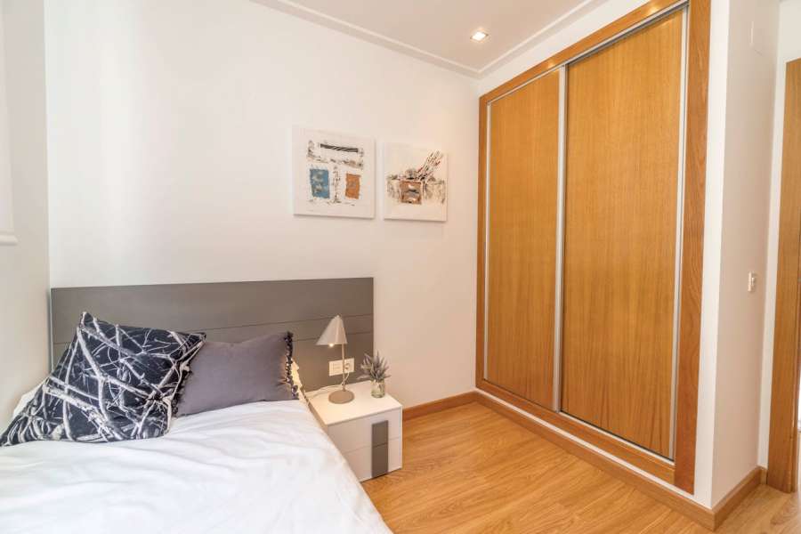 Sale - Bungalow - Chalet - adosado - Santa Pola