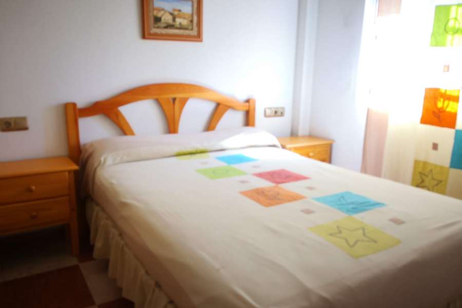 Venta - Bungalow - Chalet - adosado - A-GUARDAMAR DEL SEGURA - Oeste (Eden-Raso)