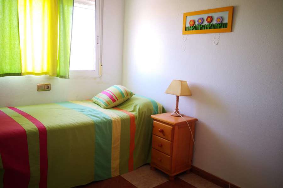 Venta - Bungalow - Chalet - adosado - A-GUARDAMAR DEL SEGURA - Oeste (Eden-Raso)